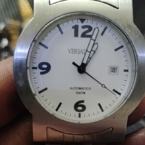Versailles Silver Smartwatch with White Face